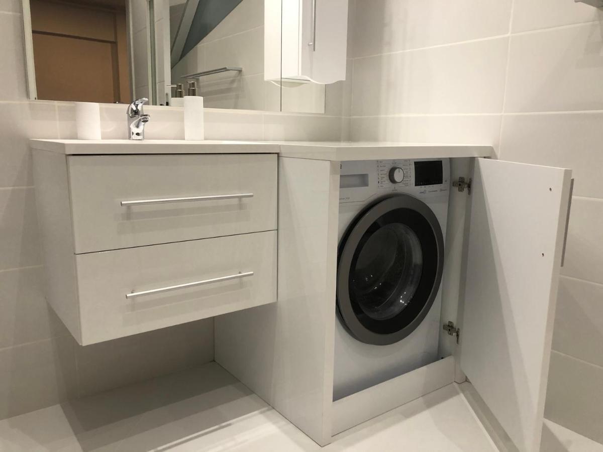 בוקרשט Stylish Westpark 2 Residence Lake View W8 מראה חיצוני תמונה
