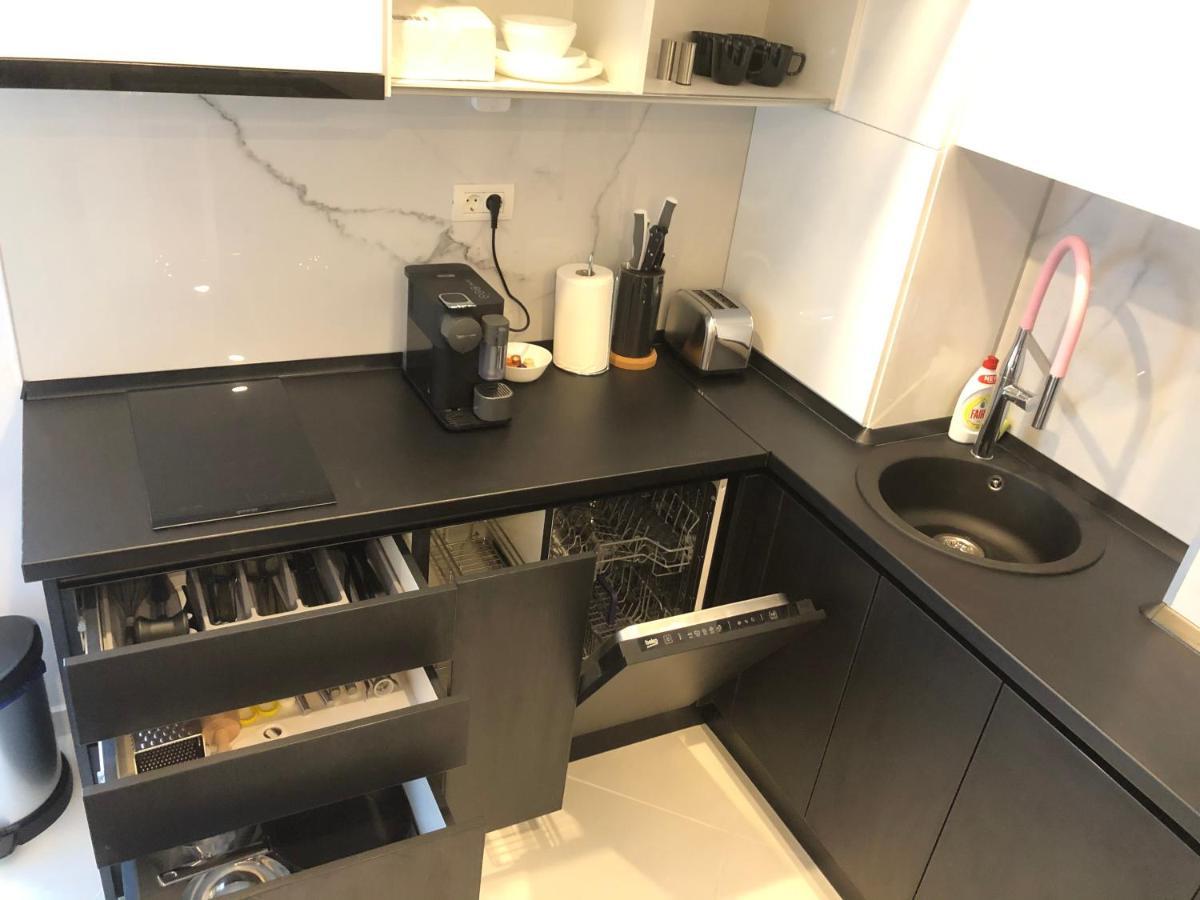 בוקרשט Stylish Westpark 2 Residence Lake View W8 מראה חיצוני תמונה