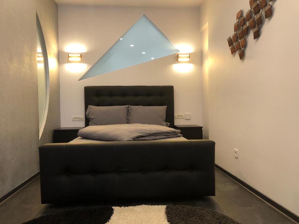 בוקרשט Stylish Westpark 2 Residence Lake View W8 מראה חיצוני תמונה